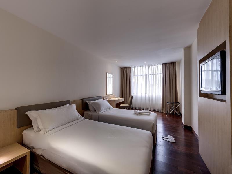 Rocana Hotel Kuantan Exterior photo